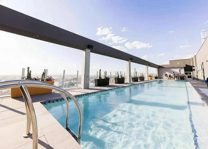 Apartment Boulevard Highrise Stu Sky Pool Parking Gym 35 Phoenix