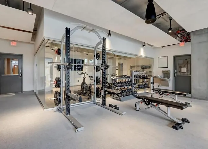Apartment Boulevard Highrise Stu Sky Pool Parking Gym 35 Phoenix